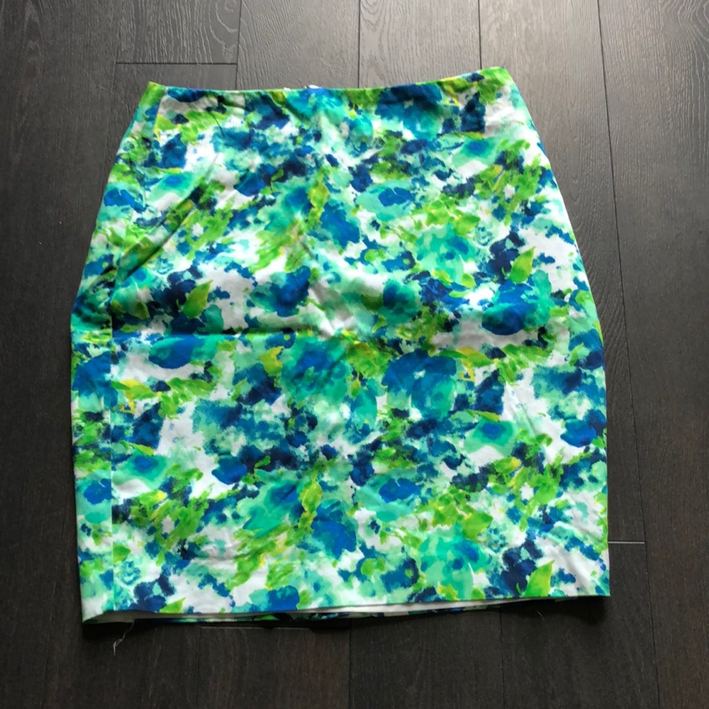High wasted skirt